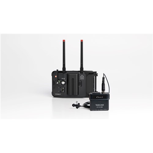 DR-10L_Pro_m_Atomos Shots 02a